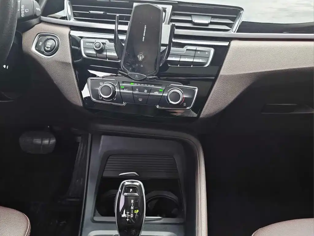 BMW BMW X1 2021 Facelift sDrive20Li Fashion Edition 2021 - thumbnail 10