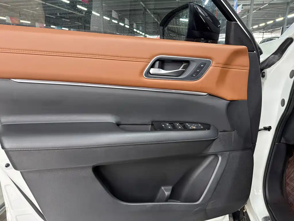 Nissan Nissan Pathfinder 2024 380VC-TURBO AWD Smart Premium Edition 6-Seater 2024 - thumbnail 5