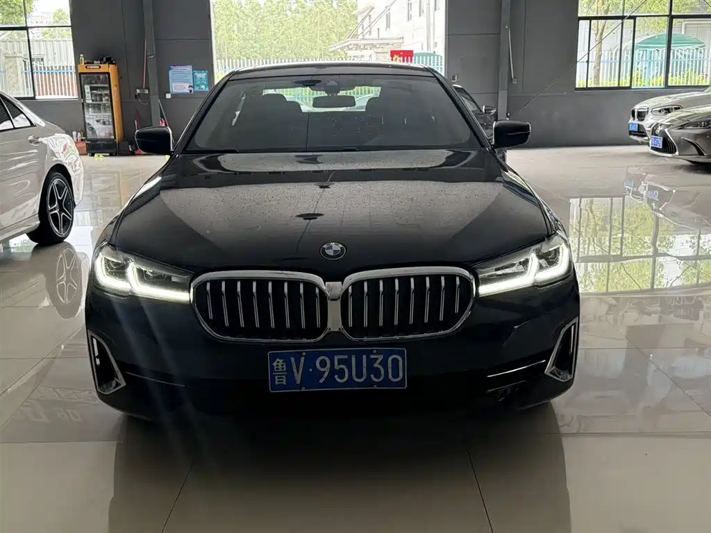 BMW BMW 5 Series 2022 Facelift 530Li Leading Luxury Package 2022 - thumbnail 3