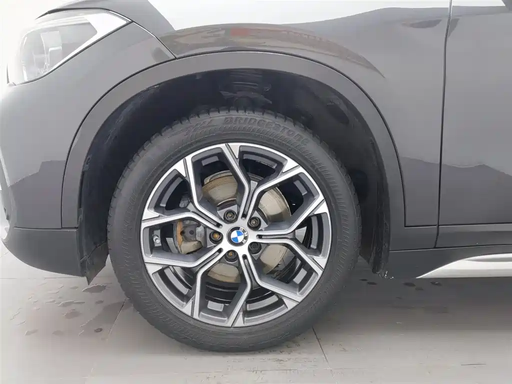 BMW BMW X1 2021 sDrive20Li Exclusive Edition 2020 - thumbnail 17