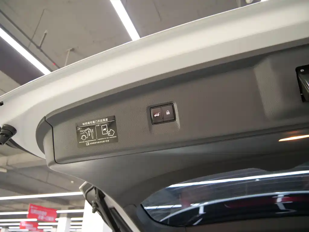 Nissan Pathfinder 2024 380VC-TURBO AWD Smart Prestige Edition 6-Seater 2024 - thumbnail 13