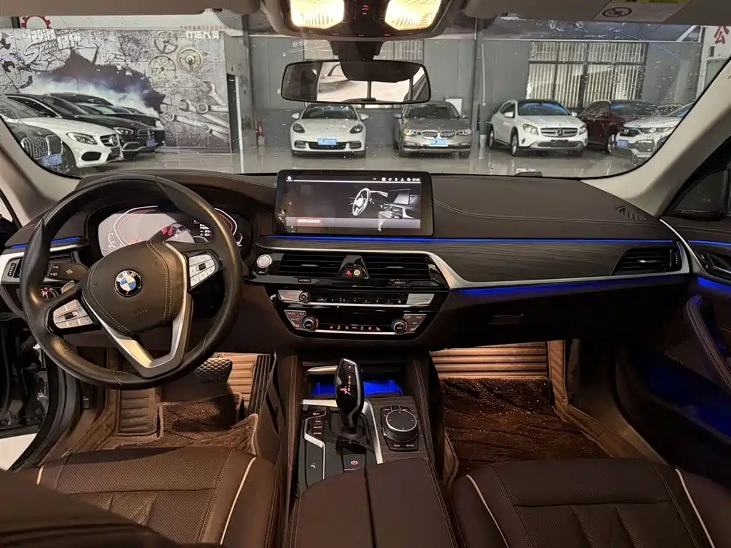 BMW BMW 5 Series 2022 Facelift 530Li Leading Luxury Package 2022 - thumbnail 6
