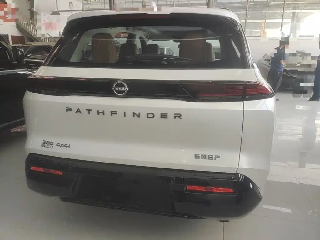 Nissan Pathfinder 2024 380VC-TURBO AWD Intelligent Driving Edition 6-Seat 2026 - thumbnail 6