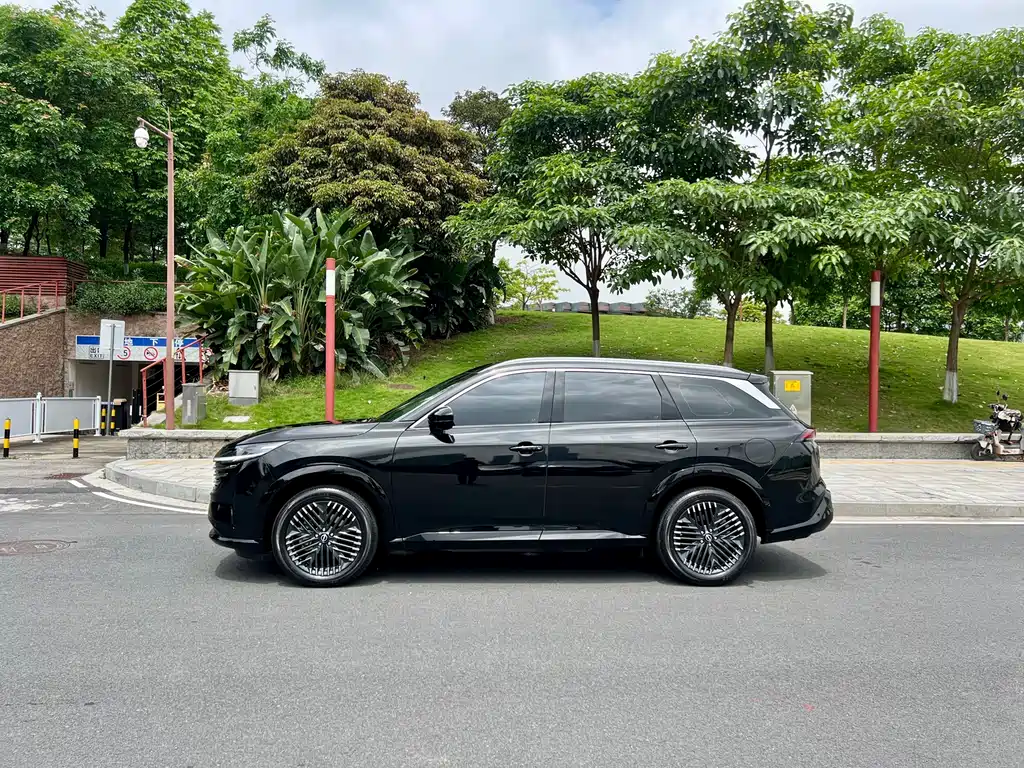 Nissan Pathfinder 2024 380VC-TURBO AWD Intelligent Driving Edition 6-Seat 2024 - thumbnail 6