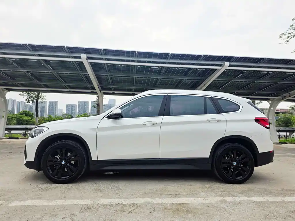 BMW BMW X1 2021 Facelift sDrive20Li Fashion Edition 2021 - thumbnail 15