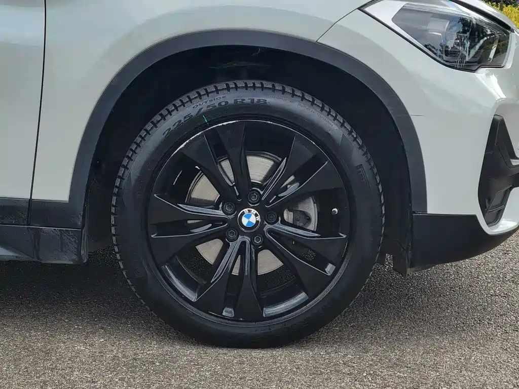 BMW BMW X1 2021 sDrive20Li Fashion Edition 2021 - thumbnail 18