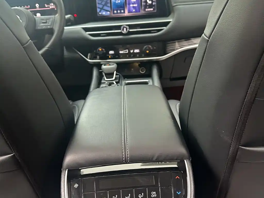 Nissan Pathfinder 2024 380VC-TURBO AWD Intelligent Driving Edition 6-Seater 2025 - thumbnail 12