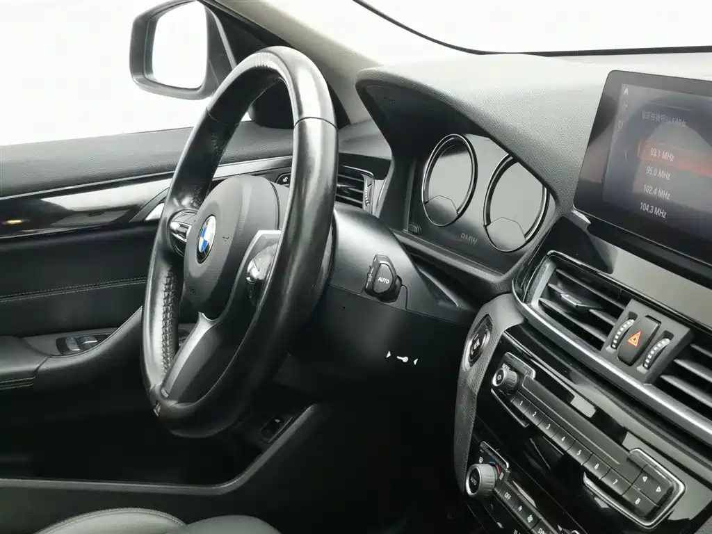 BMW BMW X1 2021 sDrive20Li Exclusive Edition 2020 - thumbnail 22