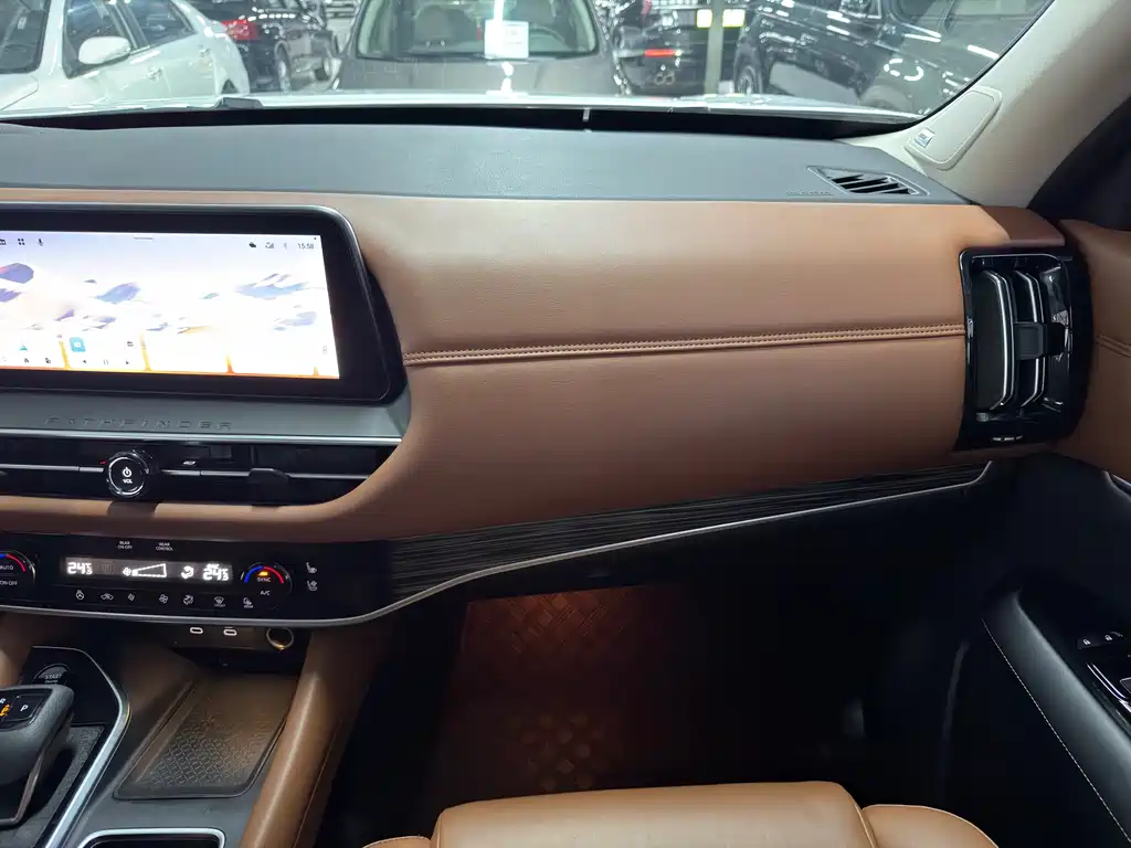 Nissan Nissan Pathfinder 2024 380VC-TURBO AWD Smart Premium Edition 6-Seater 2024 - thumbnail 13