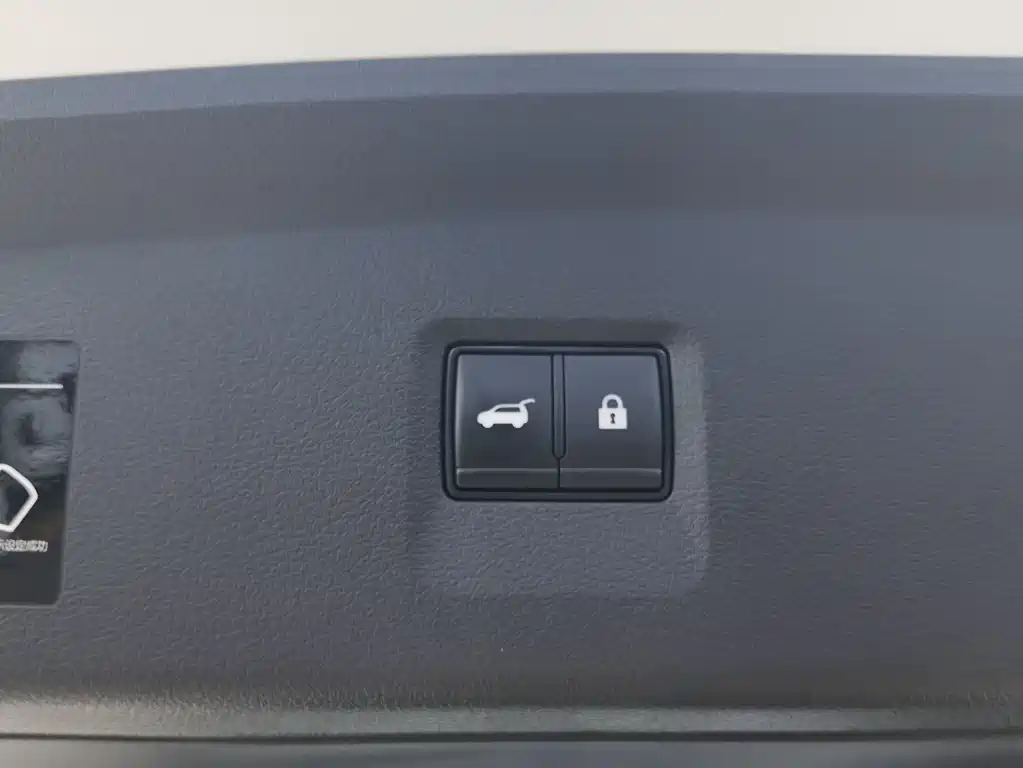 Nissan Pathfinder 2024 380VC-TURBO AWD Intelligent Drive Edition 6-Seater 2024 - thumbnail 17