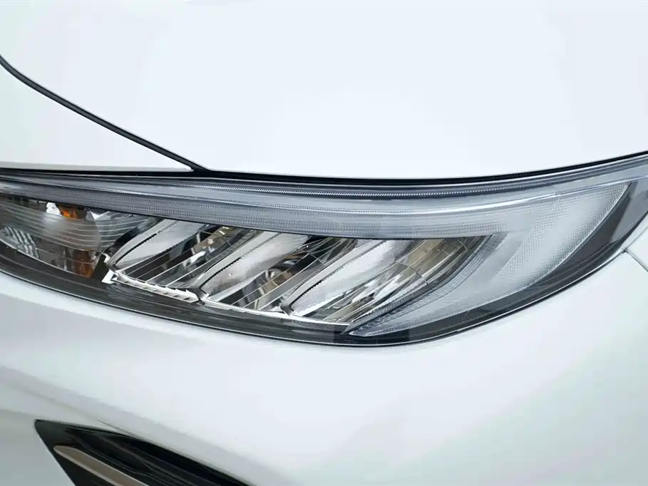 Toyota Wildlander 2.0L CVT FWD Leading 2023 - thumbnail 13