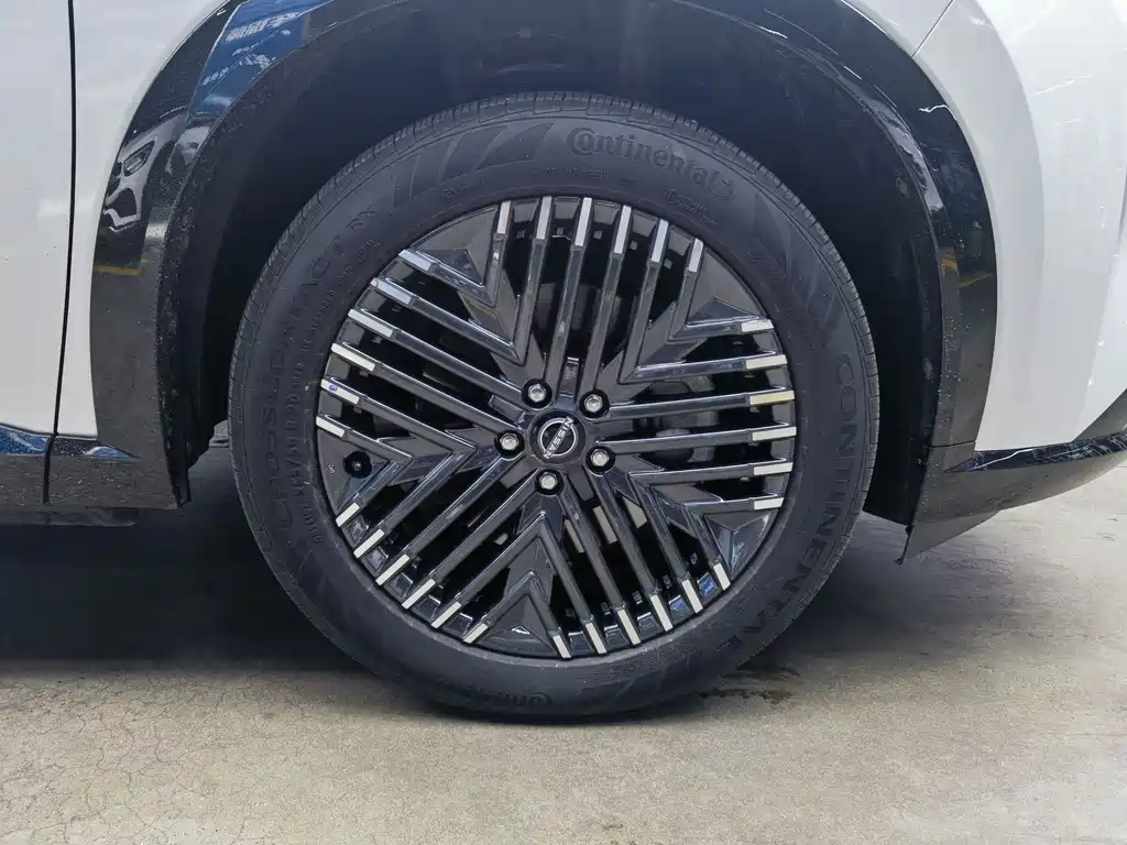 Nissan Pathfinder 2024 380VC-TURBO AWD Intelligent Drive Edition 6-Seater 2024 - thumbnail 19