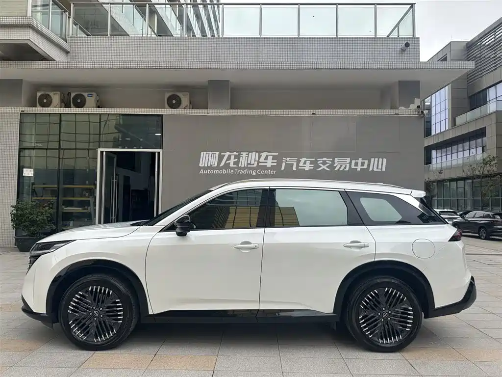 Nissan Pathfinder 2024 380VC-TURBO AWD Intelligent Driving Edition 6-Seater 2025 - thumbnail 23