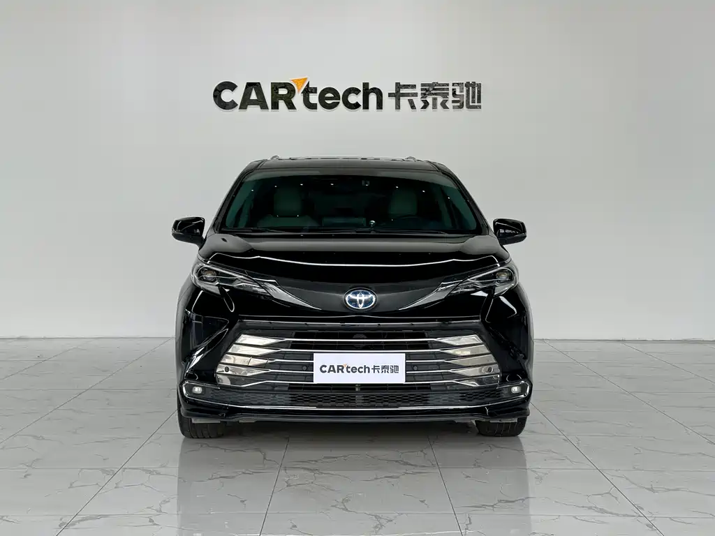 Toyota Sienna 2023 2.5L Hybrid Comfort Edition 2022 - thumbnail 2