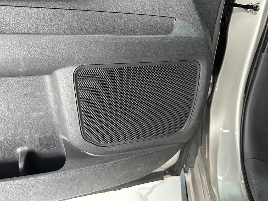 Toyota Sienna 2023 2.5L Hybrid Comfort Edition 2022 - thumbnail 19