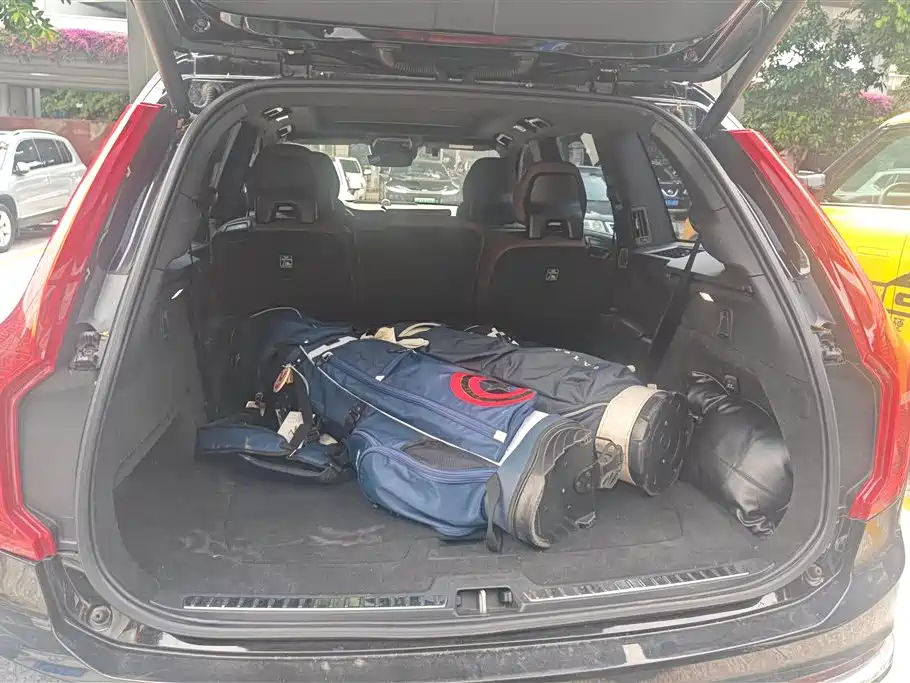Volvo Volvo XC90 2021 B6 Intelligent Luxury 7-seater 2020 - thumbnail 4