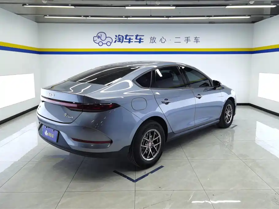 BYD Qin Plus 2025 DM-i Zhijiang Ban 55KM Leading Type 2025 - thumbnail 3