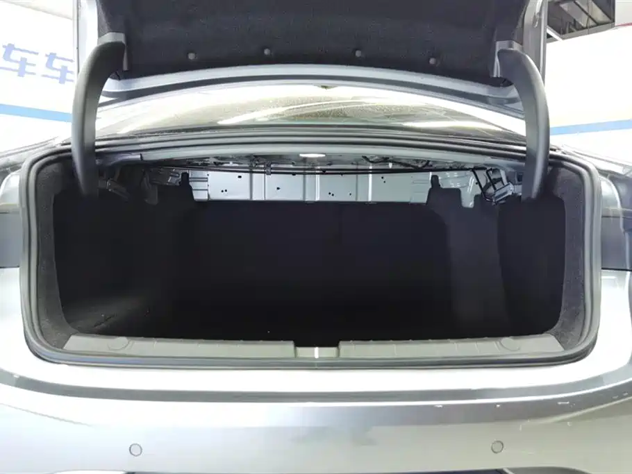 BYD Qin Plus 2025 DM-i Zhijiang Ban 55KM Leading Type 2025 - thumbnail 4