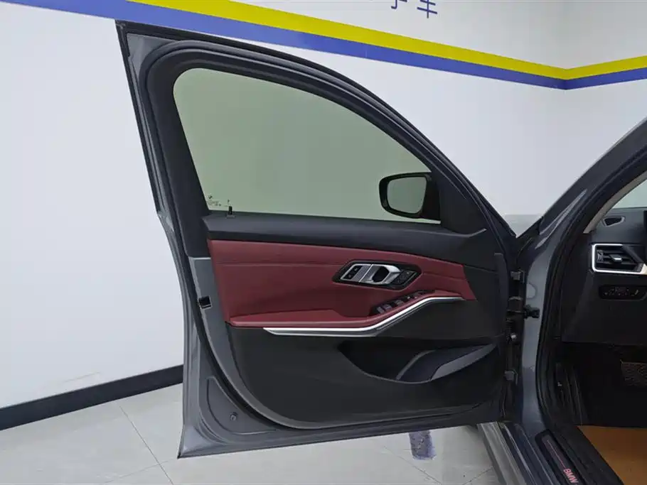 BMW BMW i3 2022 eDrive 35 L 2023 - thumbnail 7
