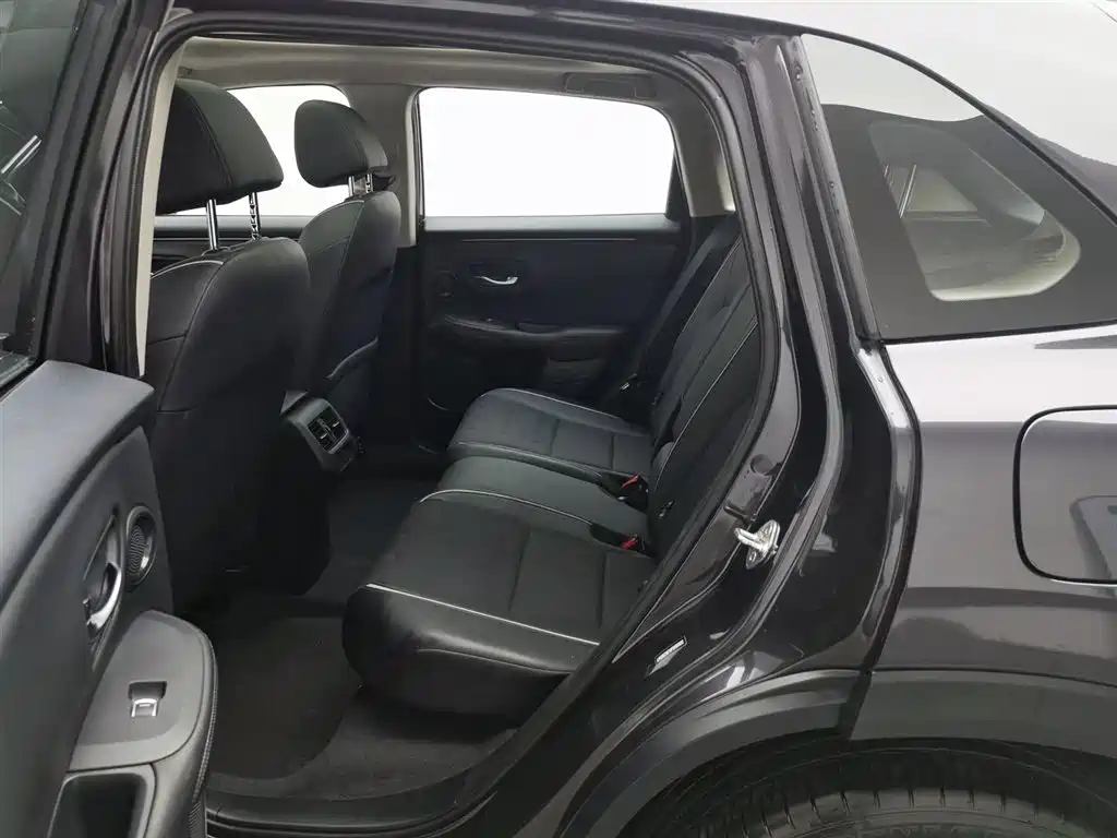 Honda ZR-V 2022 1.5T CVT Luxury Edition 2023 - thumbnail 15