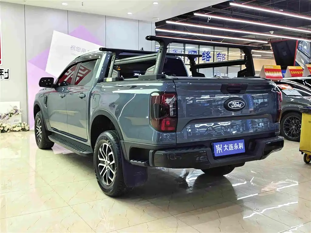 Ford Ranger 2023 Explorer AWD Gasoline 2024 - thumbnail 4