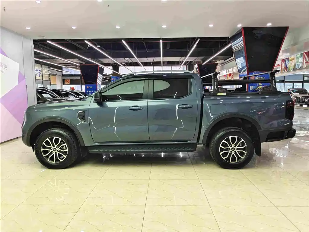 Ford Ranger 2023 Explorer AWD Gasoline 2024 - thumbnail 7