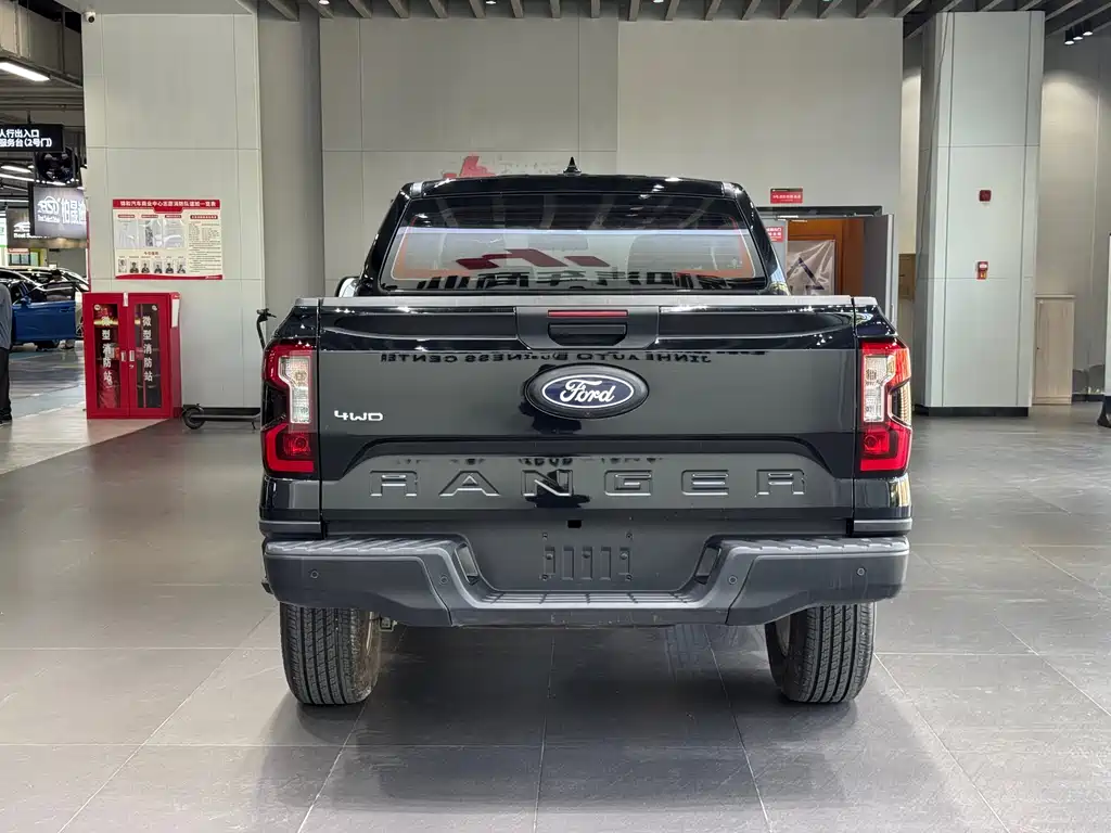 Ford Ranger 2023 Wilderness 4x4 Automatic Diesel 2024 - thumbnail 6