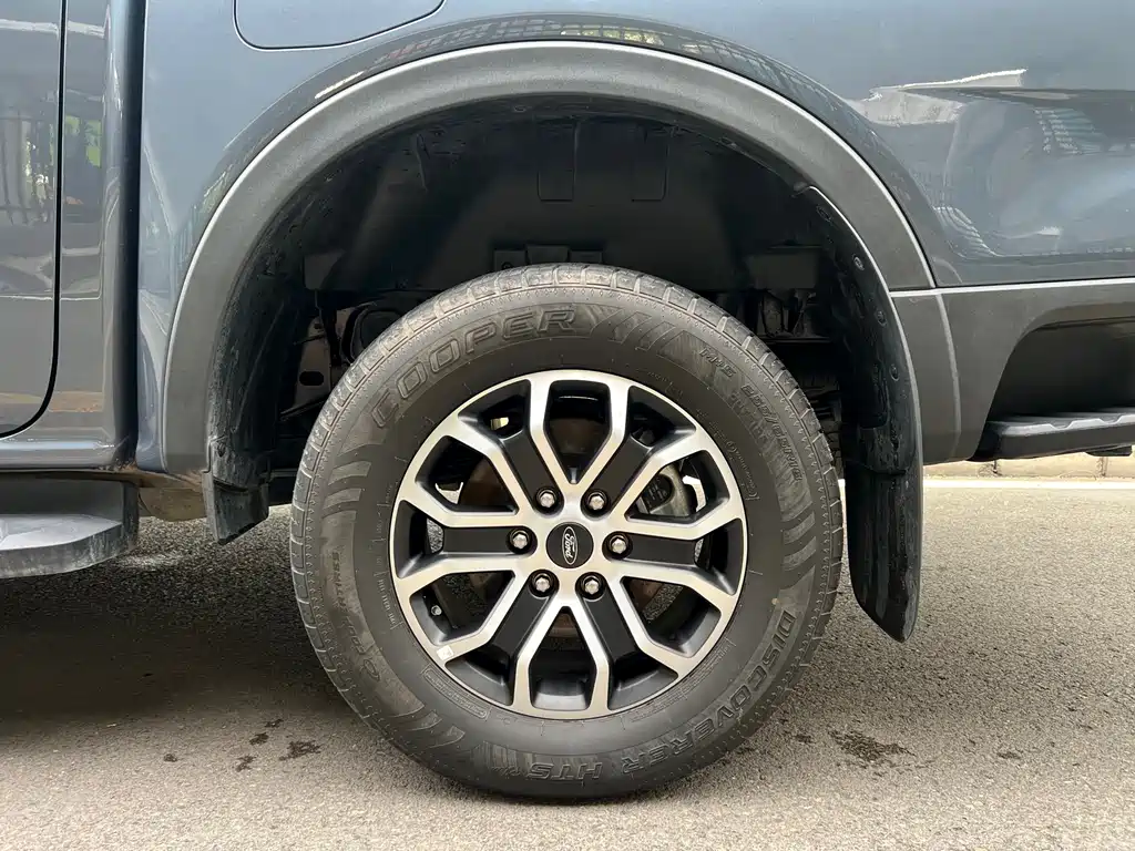 Ford Ranger 2023 4x4 Automatic Fuel 2024 - thumbnail 9