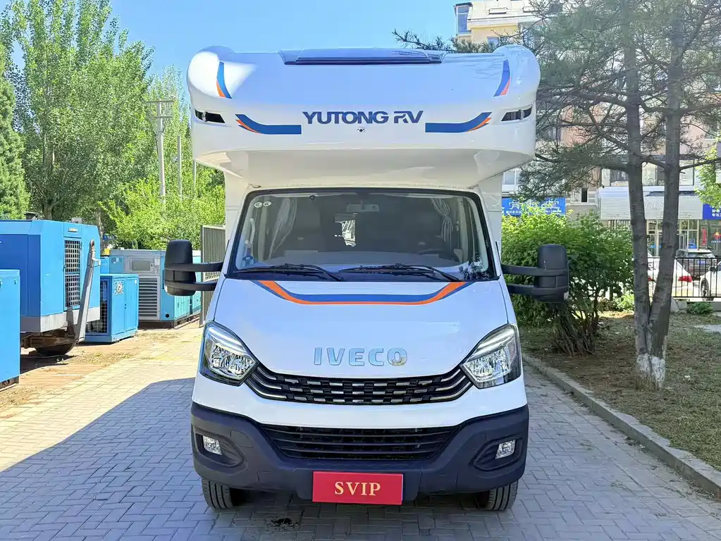 Iveco Iveco Daily 2021 3.0T Automatic SuperRider Long Axle Short Suspension High Roof Side Hinged Door F1C 2023 - thumbnail 2