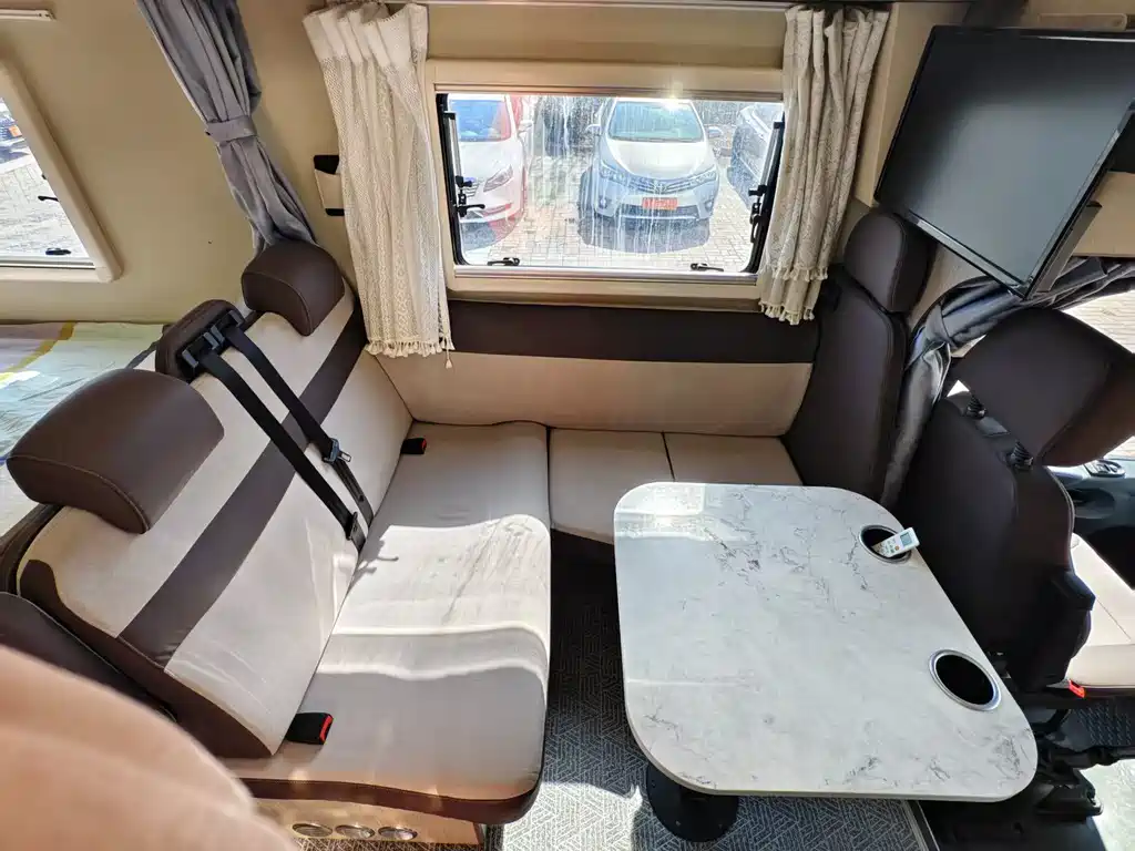 Iveco Iveco Daily 2021 3.0T Automatic SuperRider Long Axle Short Suspension High Roof Side Hinged Door F1C 2023 - thumbnail 12