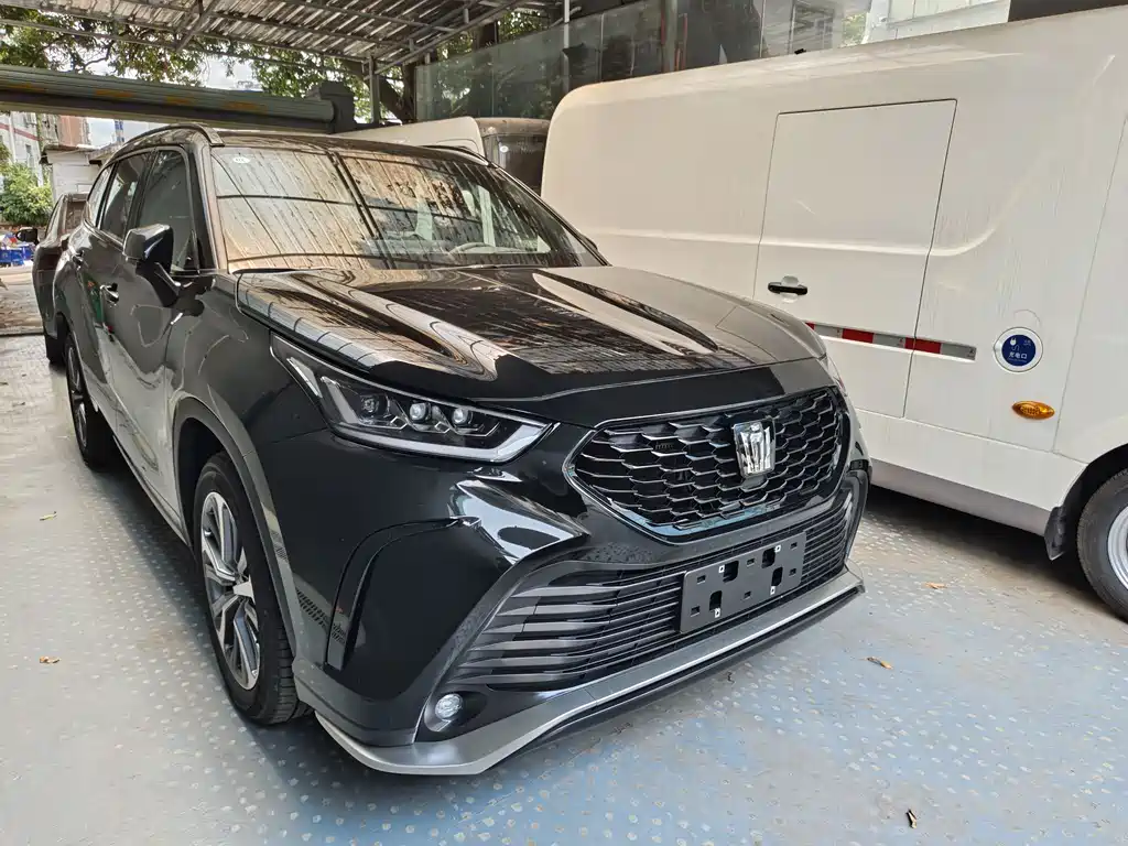 Toyota Land Cruiser 2026 2.5L HEV 4WD Luxury Edition 2026 - thumbnail 3