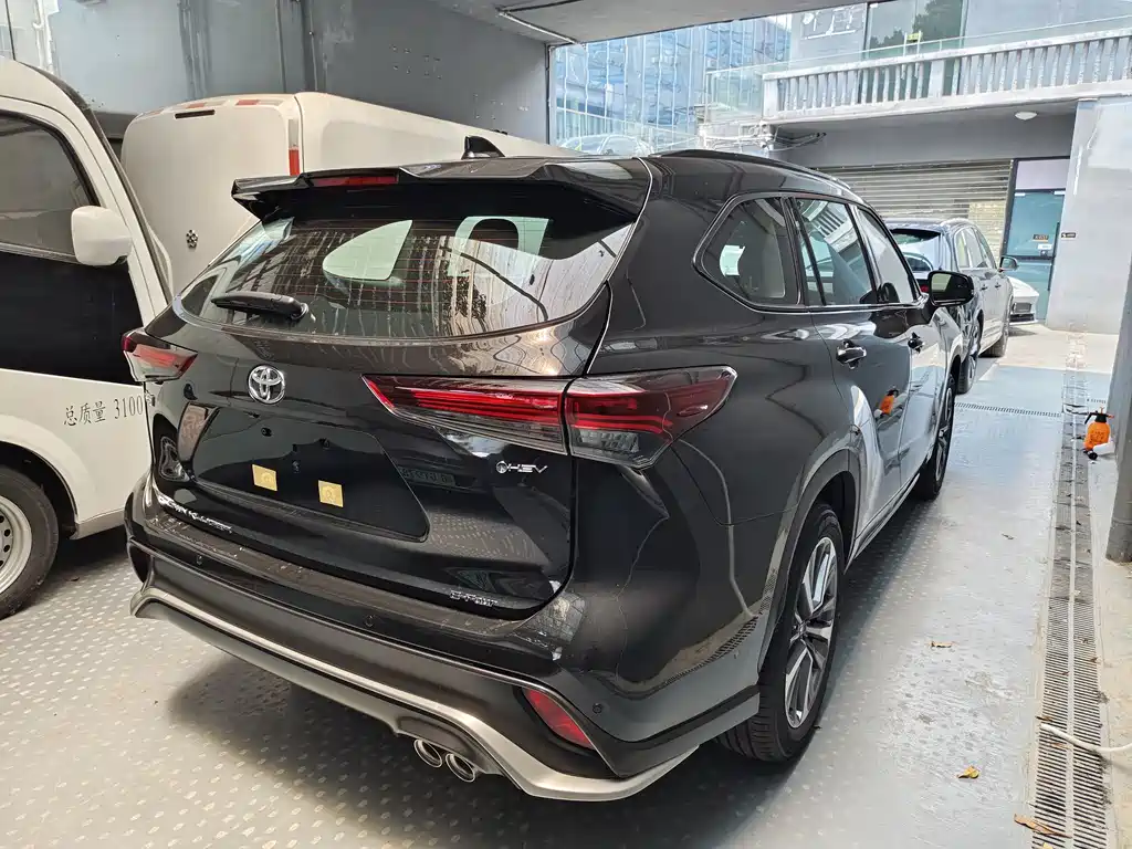 Toyota Land Cruiser 2026 2.5L HEV 4WD Luxury Edition 2026 - thumbnail 8