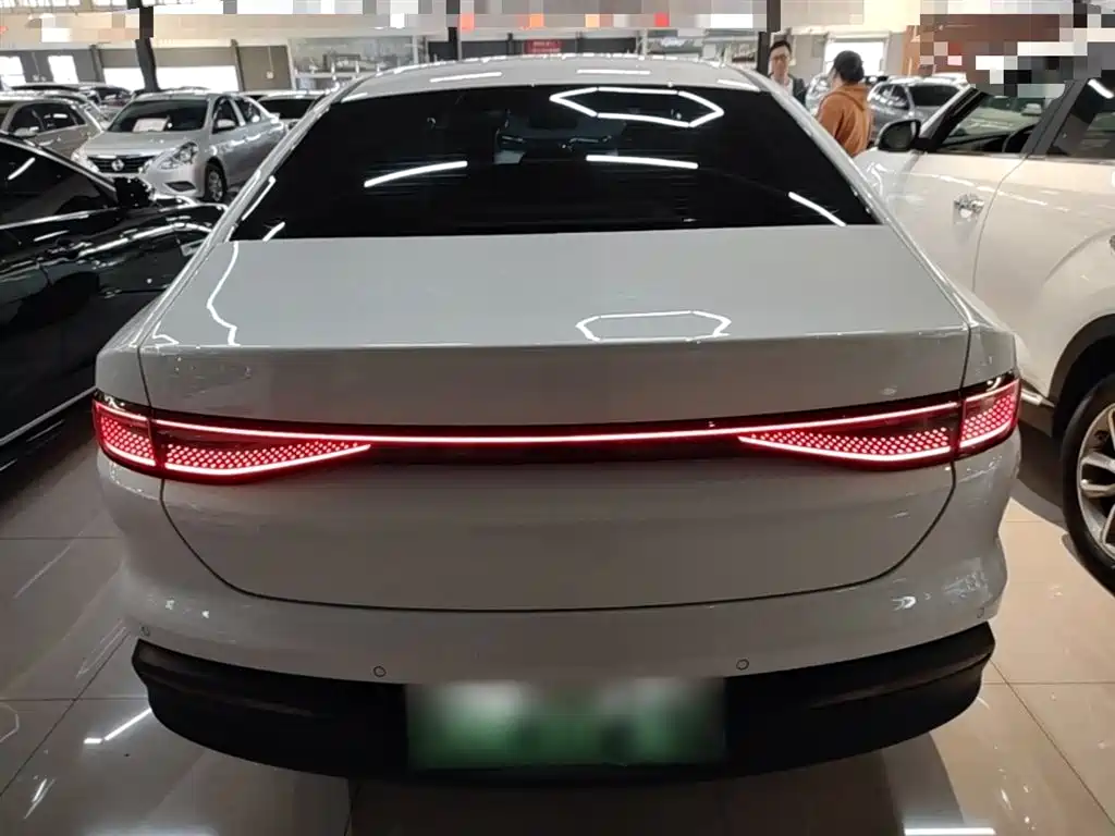BYD Seal 05 DM-i 2026款 DM-i 128KM Luxury Edition 2025 - thumbnail 4