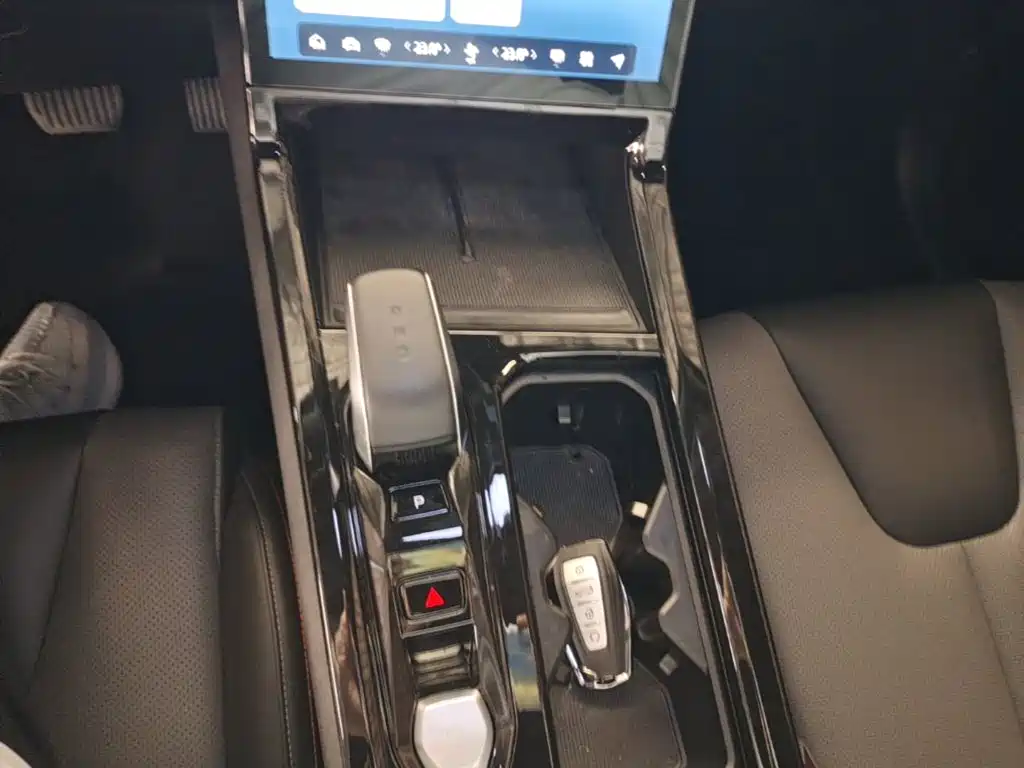 Geely Auto Boyu 2023 Cool 1.5TD Smart 2023 - thumbnail 14
