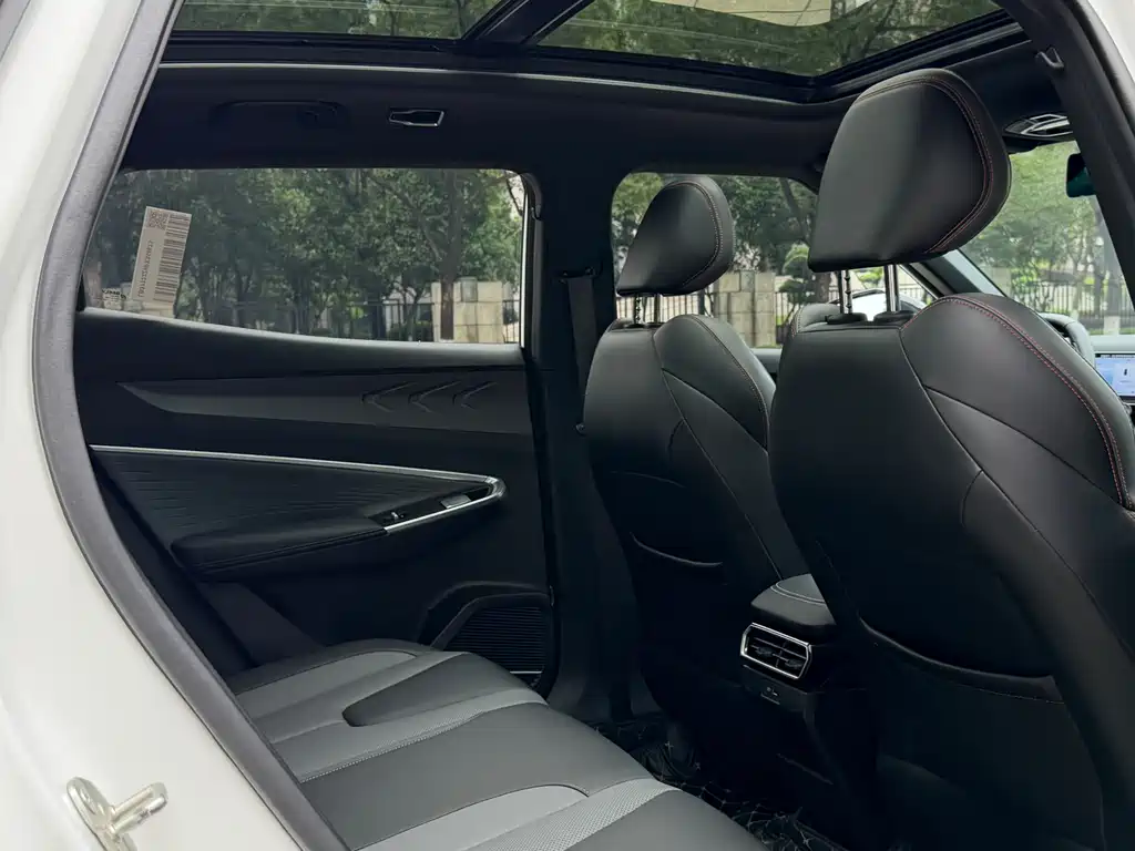 Geely Automobile Boyu 2023 Cool 1.5TD ZhiLian+ 2024 - thumbnail 25