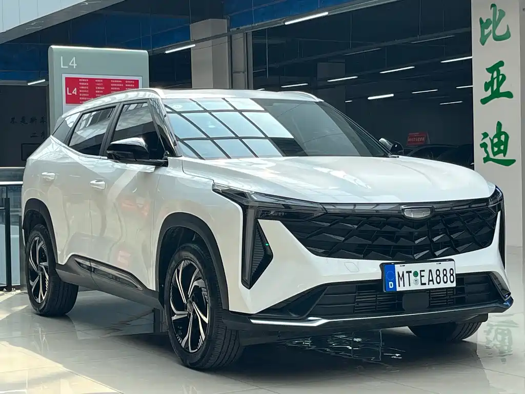 Geely Auto Boyu 2023 Cool 1.5TD Smart 2023 - thumbnail 3