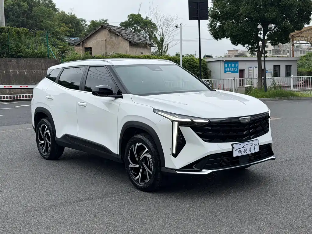 Geely Auto Boyu 2023 Cool 1.5TD Smart 2023 - thumbnail 3