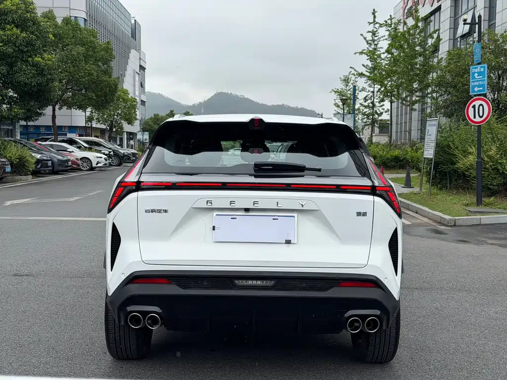 Geely Auto Boyu 2023 Cool 1.5TD Smart 2023 - thumbnail 6