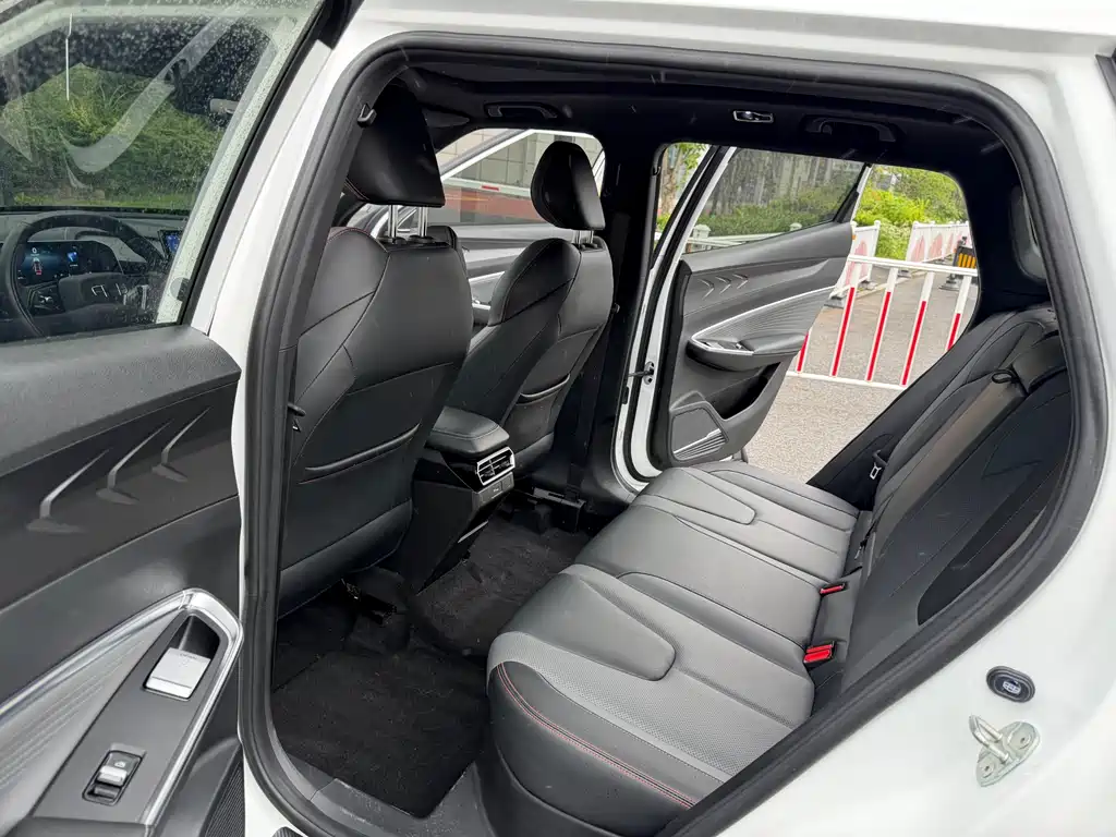 Geely Auto Boyu 2023 Cool 1.5TD Smart 2023 - thumbnail 10