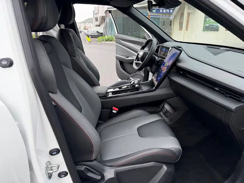 Geely Auto Boyu 2023 Cool 1.5TD Smart 2023 - thumbnail 12