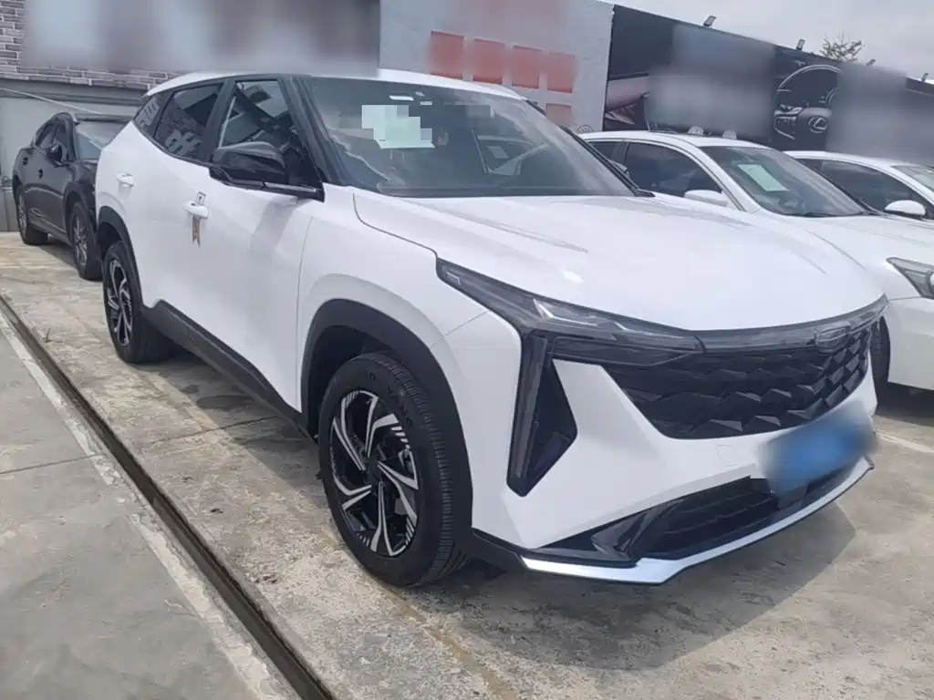 Geely Auto Boyu 2023 Cool 1.5TD Smart 2023 - thumbnail 4