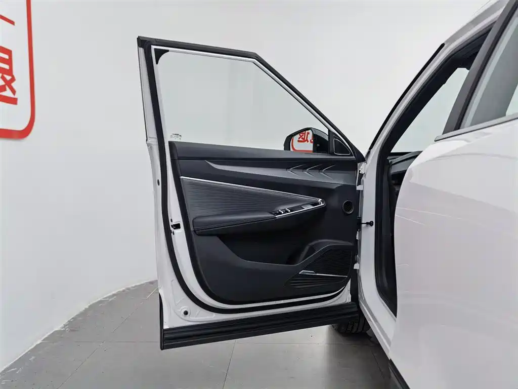 Geely Auto Boyu 2023 Cool 1.5TD Smart 2024 - thumbnail 8