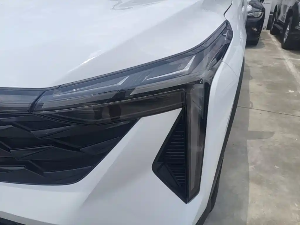Geely Auto Boyu 2023 Cool 1.5TD Smart 2023 - thumbnail 24